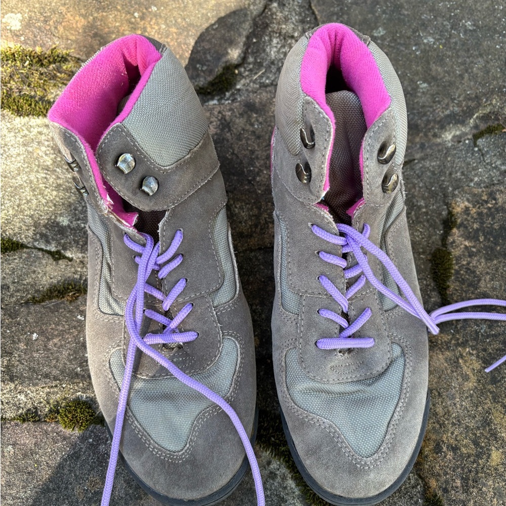 Coleman Gray and Pink Ankle Boots
